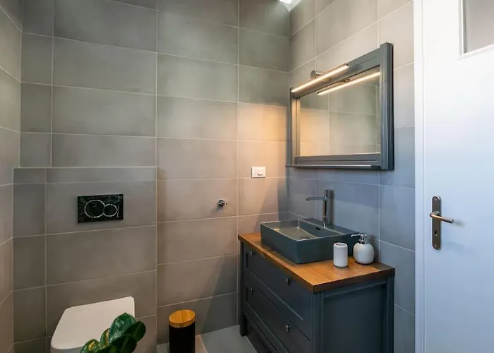 μπαλκόνι με θέα / Viewtiful Balcony *