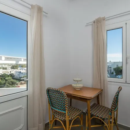 μπαλκόνι με θέα / Viewtiful Balcony Appartement Adamantas (Milos)