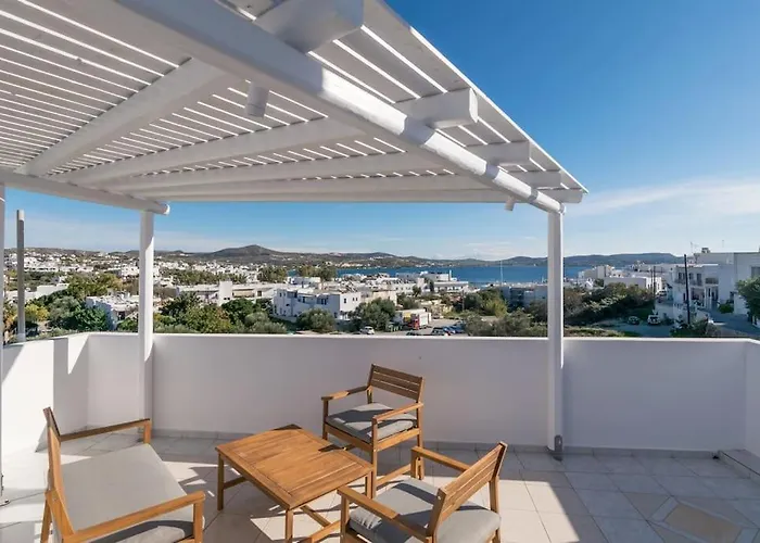 μπαλκόνι με θέα / Viewtiful Balcony Lägenhet Adamantas (Milos)